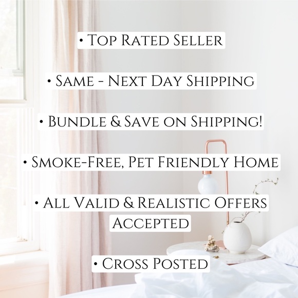 🍂3/$15 Saks Fifth Shorts - Picture 6 of 8